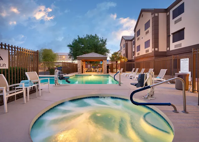 Hotel Western Downtown